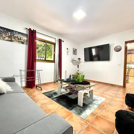 Beautiful House With Wifi, Private Pool And Unforgettable Ocean View In Tenerife *